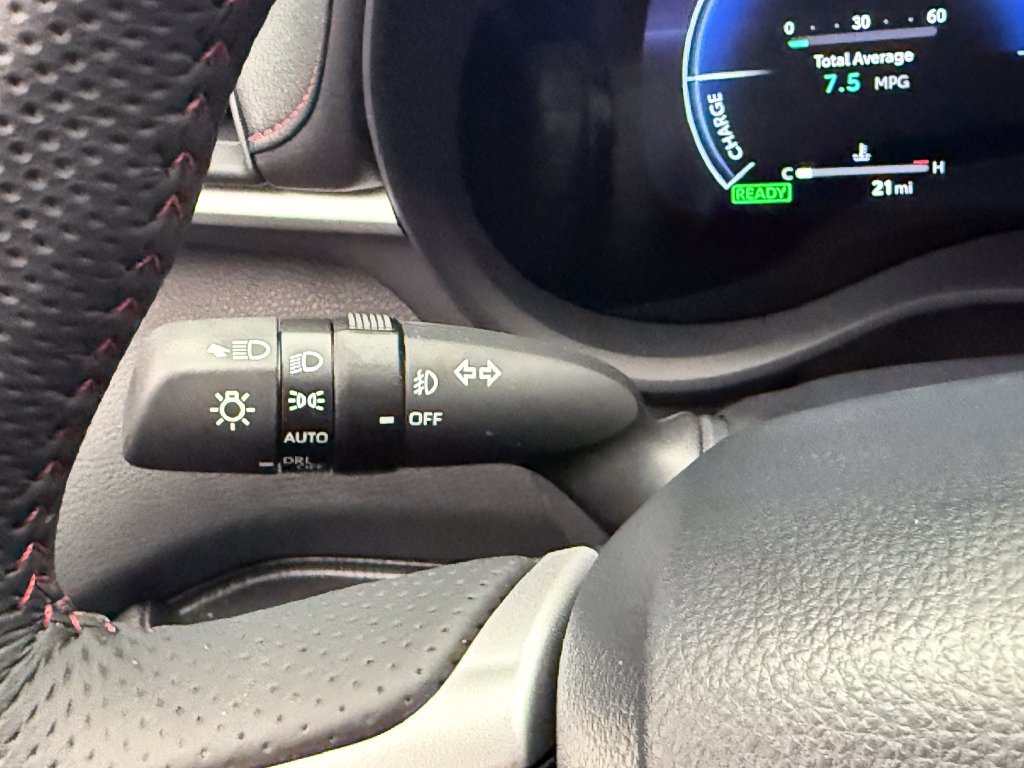 Used 2026 Toyota Sienna XSE AWD/4WD image 35