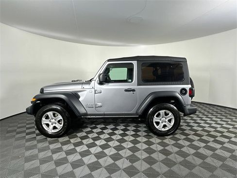 Certified 2019 Jeep Wrangler Sport image 10