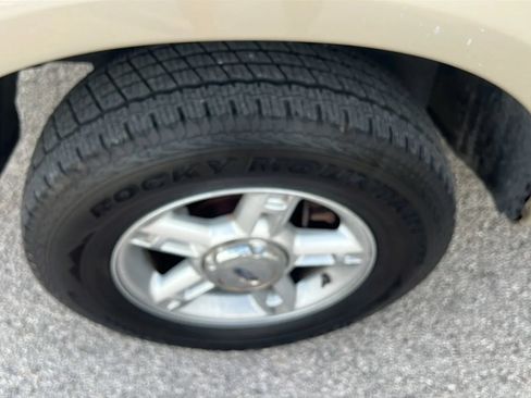 Used 2004 Ford Explorer Sport XLT RWD image 22