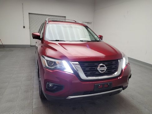 Used 2020 Nissan Pathfinder Platinum FWD image 14