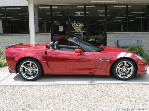 Used 2011 Chevrolet Corvette Grand Sport w/ Preferred Equipment Group RWD image 25