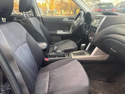 Used 2010 Subaru Forester 2.5X Premium image 16