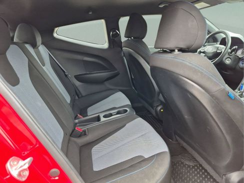Used 2019 Hyundai Veloster 2.0 FWD image 18