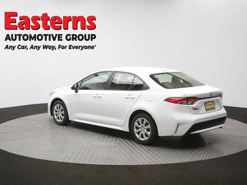 Used 2022 Toyota Corolla LE FWD image 63