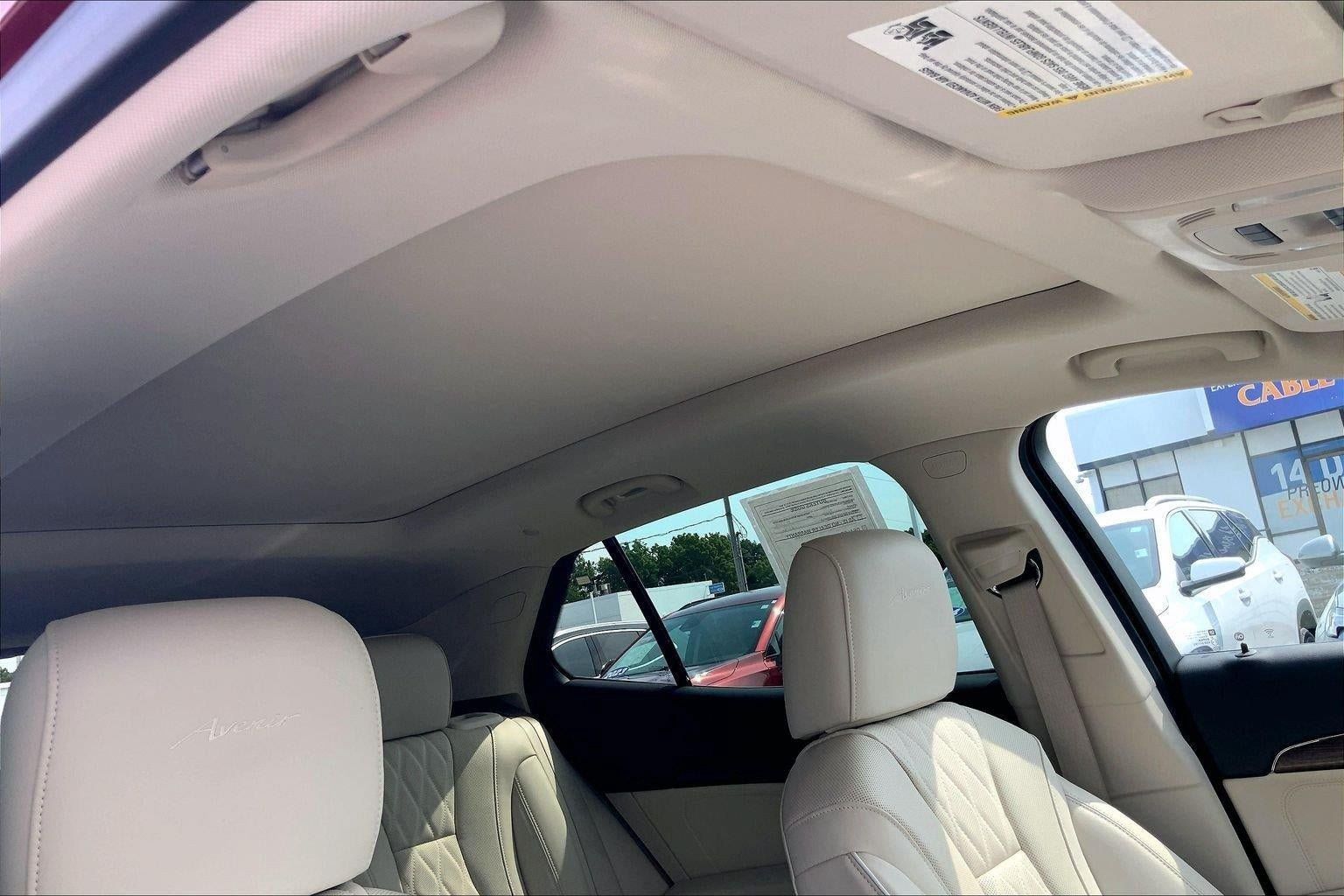 Used 2023 Buick Envision Avenir AWD/4WD image 27