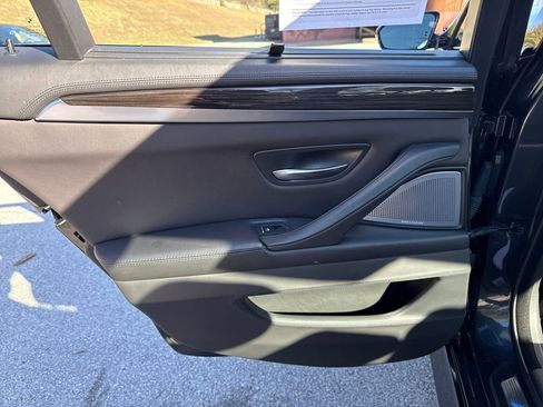 Used 2016 BMW M5 image 24