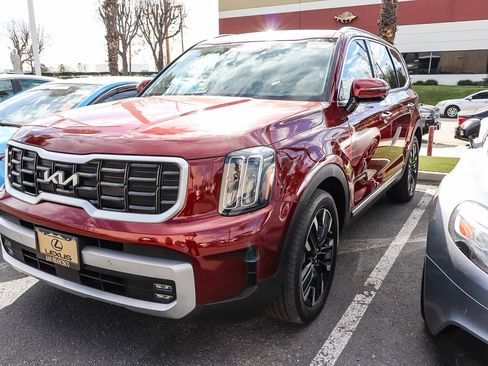 Used 2024 Kia Telluride SX Prestige image 4