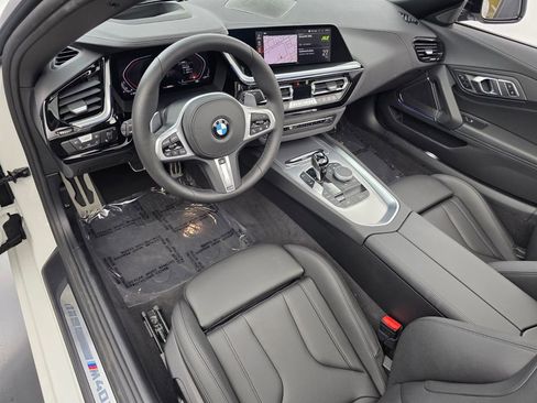 Used 2026 BMW Z4 M40i RWD image 11