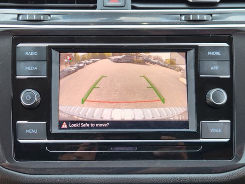 Certified 2023 Volkswagen Tiguan S AWD/4WD image 13