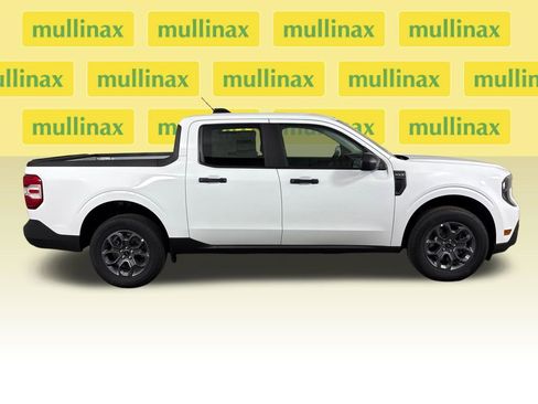 New 2026 Ford Maverick XLT w/ Equipment Group 301A AWD/4WD image 2