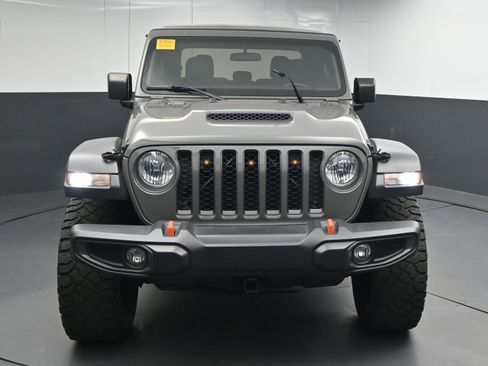 Used 2020 Jeep Gladiator Mojave image 2