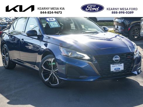 Used 2024 Nissan Altima 2.5 SR FWD image 1