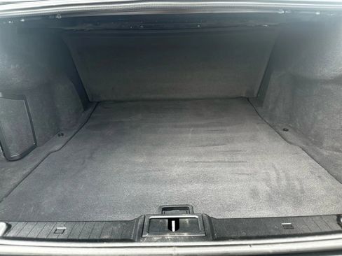 Used 2003 Mercedes-Benz E 320 Sedan image 32