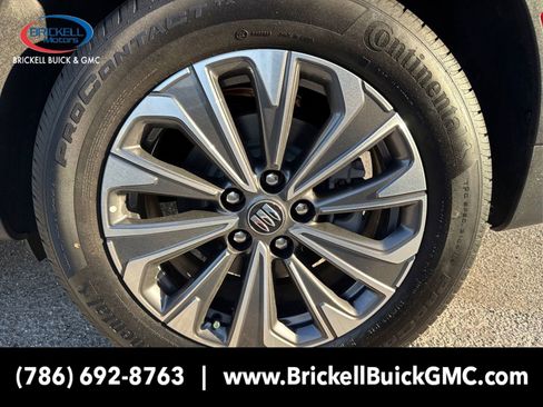 New 2025 Buick Envision Preferred image 13