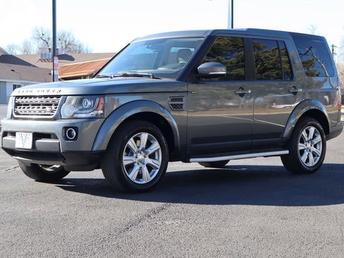 Used 2015 Land Rover LR4 HSE image 11