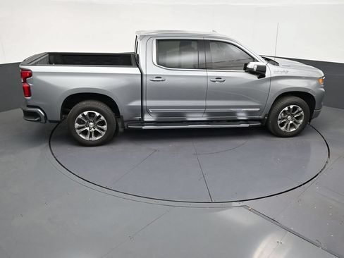 Used 2024 Chevrolet Silverado 1500 High Country RWD image 17