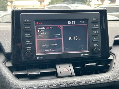 Certified 2021 Toyota RAV4 XLE w/ Convenience Package AWD/4WD image 31