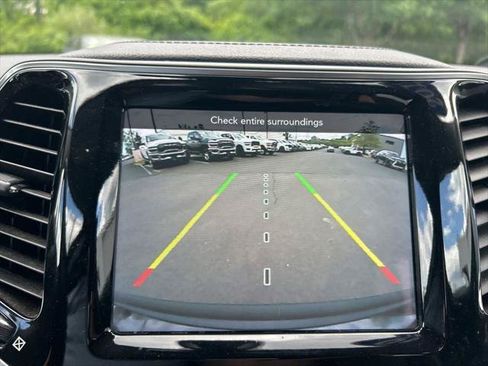 Certified 2019 Jeep Cherokee Limited AWD/4WD image 18