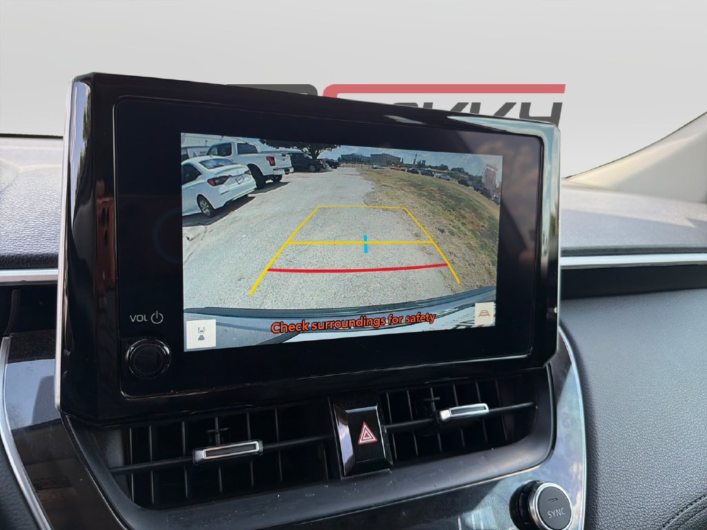 Used 2024 Toyota Corolla Cross XLE w/ Convenience Package FWD image 14