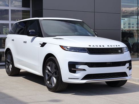 New 2026 Land Rover Range Rover Sport Dynamic SE image 3