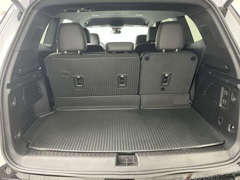 New 2026 Buick Enclave Sport Touring w/ Power Package image 32