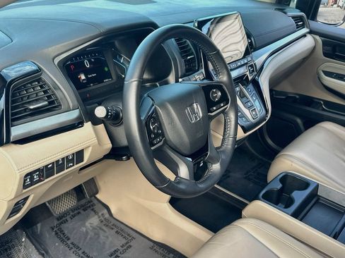 Used 2021 Honda Odyssey Touring image 10
