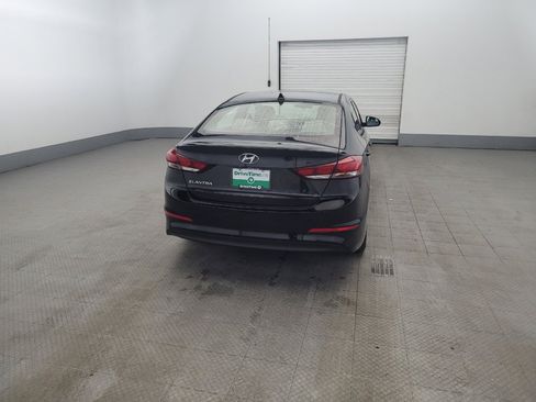 Used 2018 Hyundai Elantra SEL FWD image 7