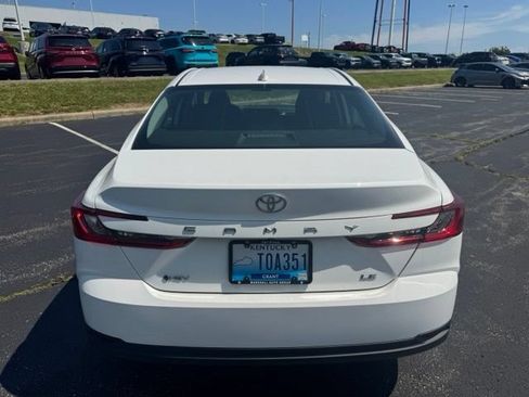Used 2026 Toyota Camry LE w/ Convenience Package FWD image 4