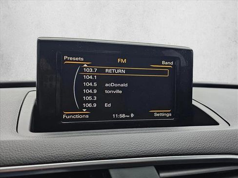 Used 2018 Audi Q3 2.0T Premium image 24