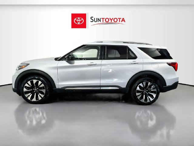 Used 2025 Ford Explorer Platinum w/ LUX Leather Package AWD/4WD image 6