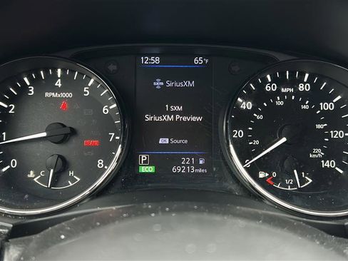 Used 2020 Nissan Rogue S image 23