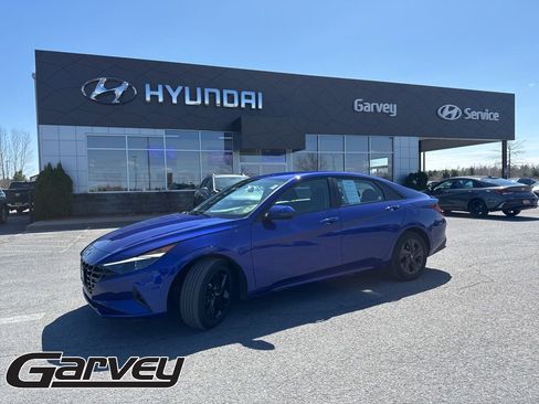 Certified 2023 Hyundai Elantra SEL w/ Cargo Package FWD image 1