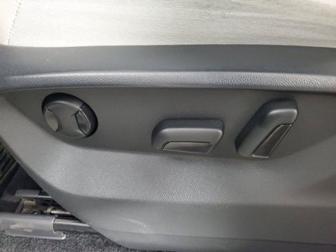 Used 2019 Volkswagen Tiguan S AWD/4WD image 21