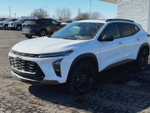 New 2026 Chevrolet Trax ACTIV image 4