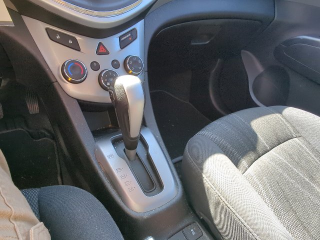 Used 2019 Chevrolet Sonic LT FWD image 27