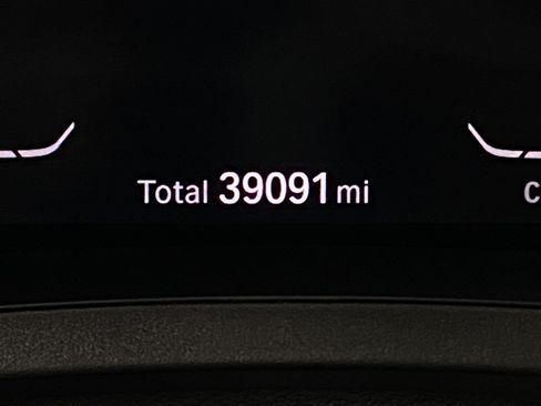 Used 2019 BMW 330i xDrive Sedan w/ Premium Package AWD/4WD image 16