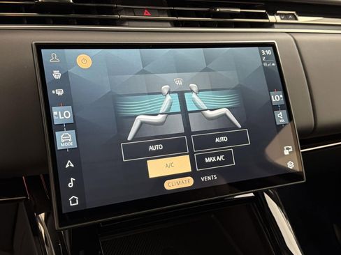 New 2026 Land Rover Range Rover Sport SE image 15