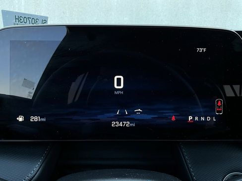 Used 2025 Chevrolet Equinox LT image 36