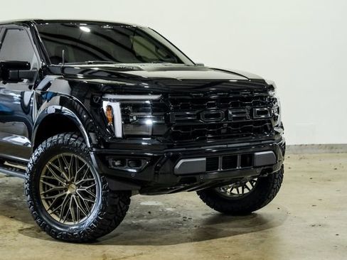 Used 2026 Ford F150 Raptor AWD/4WD image 27