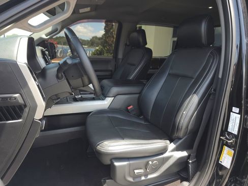 Used 2018 Ford F150 Lariat w/ Max Trailer Tow Package AWD/4WD image 11