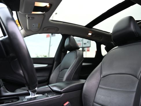 Used 2019 INFINITI QX50 Luxe w/ Navigation Package image 15