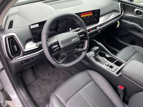 New 2026 Kia Sorento S image 10