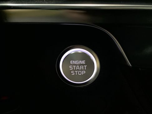 Used 2025 Kia Telluride SX image 19