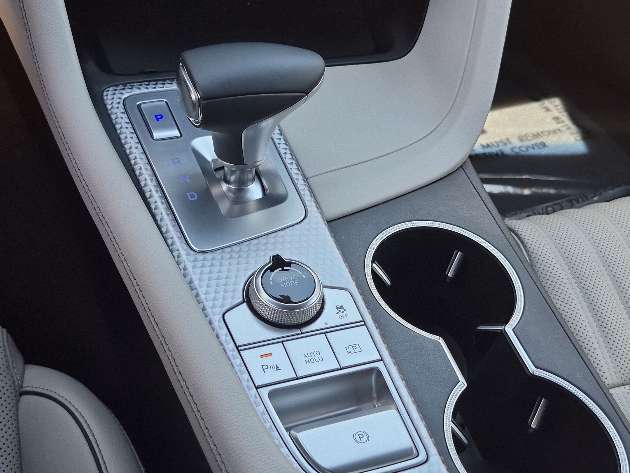 Used 2023 Genesis G70 2.0T image 26