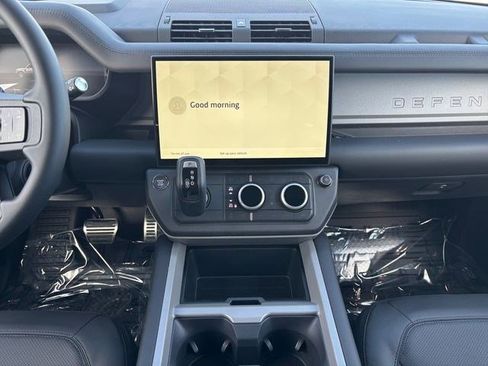 New 2026 Land Rover Defender 110 V8 image 17