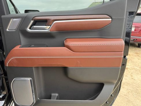New 2026 GMC Sierra 1500 Denali Ultimate w/ LPO, Black Badging Package AWD/4WD image 33