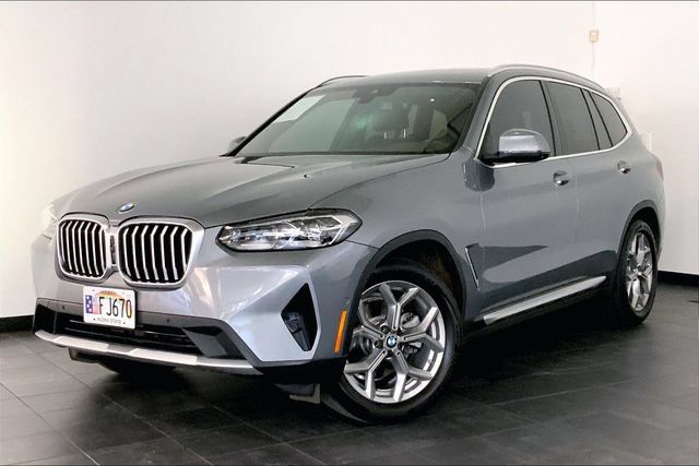 Used 2023 BMW X3 sDrive30i w/ Convenience Package RWD image 1