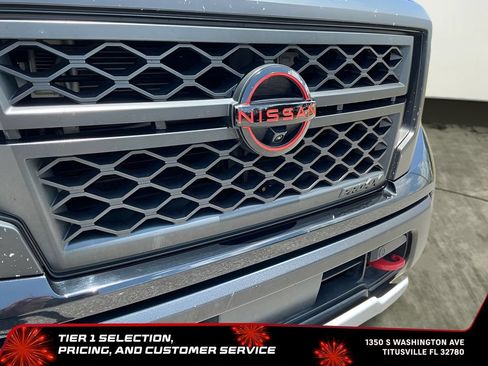 Used 2023 Nissan Titan PRO-4X w/ Pro-4x Convenience Package AWD/4WD image 45