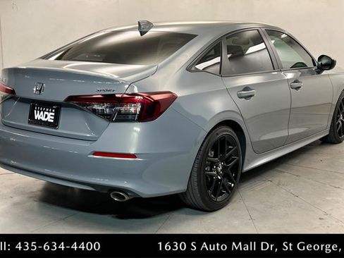 Used 2025 Honda Civic Sport image 5