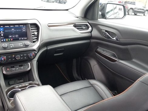 Used 2023 GMC Acadia AT4 image 14